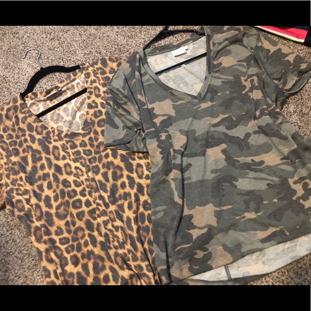 Double Back Seam V Neck